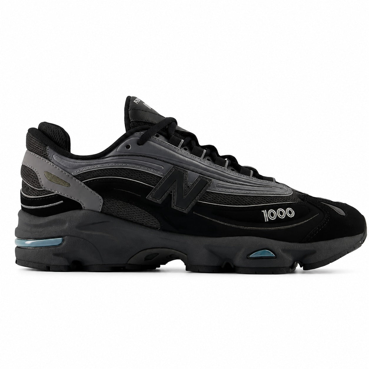 1000 "Black Castlerock"