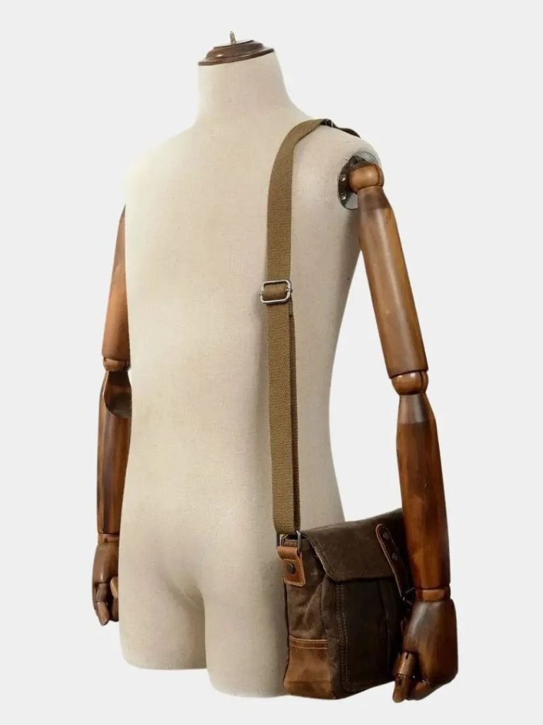 Balmoral Courier Transversal Bag - Verocci Essentials