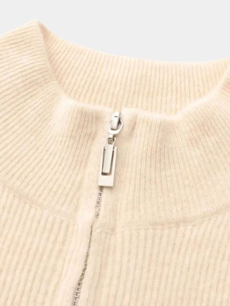 Cashmere Sweater - Verocci Essentials