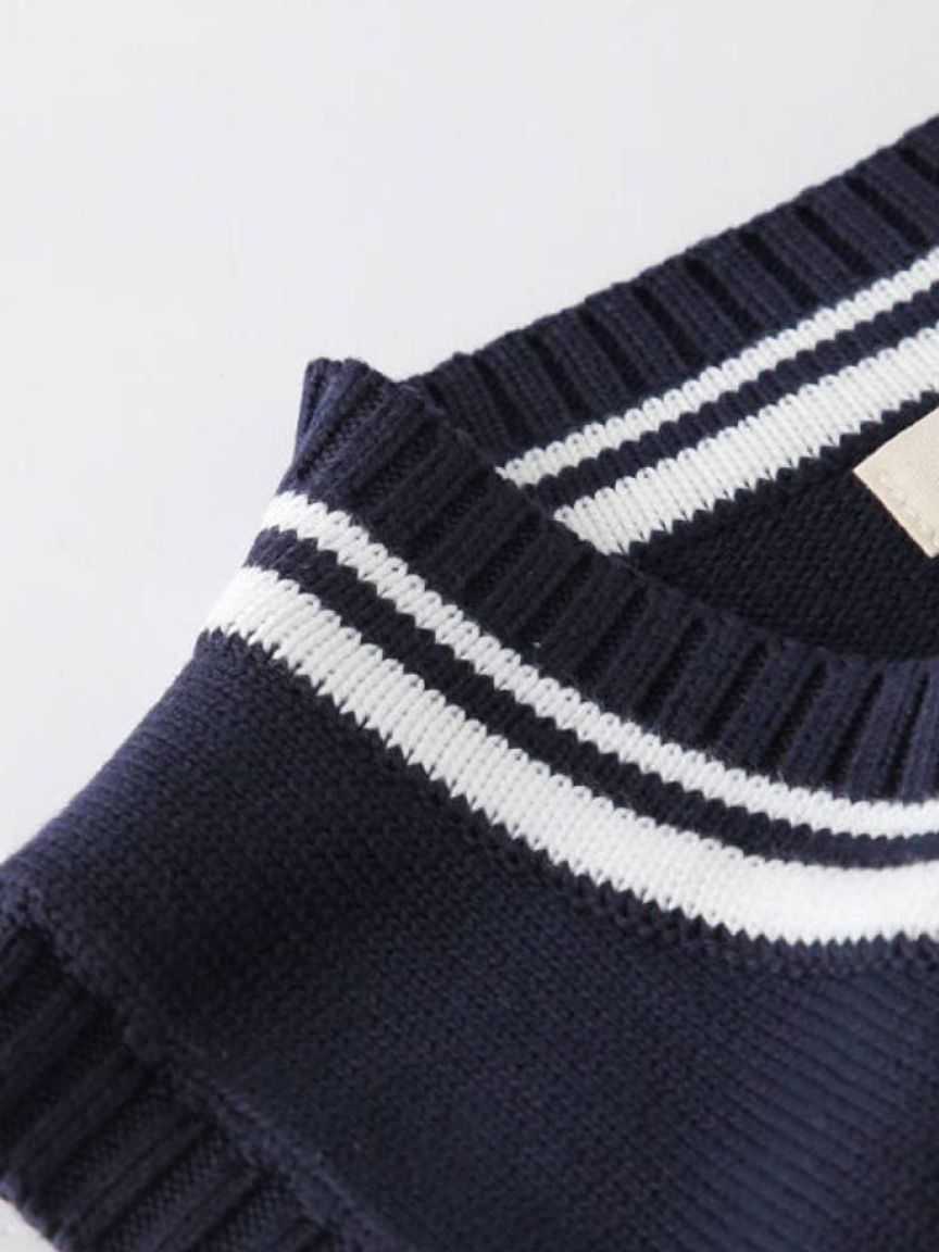Old Money Essential Knit Vest - Verocci Essentials