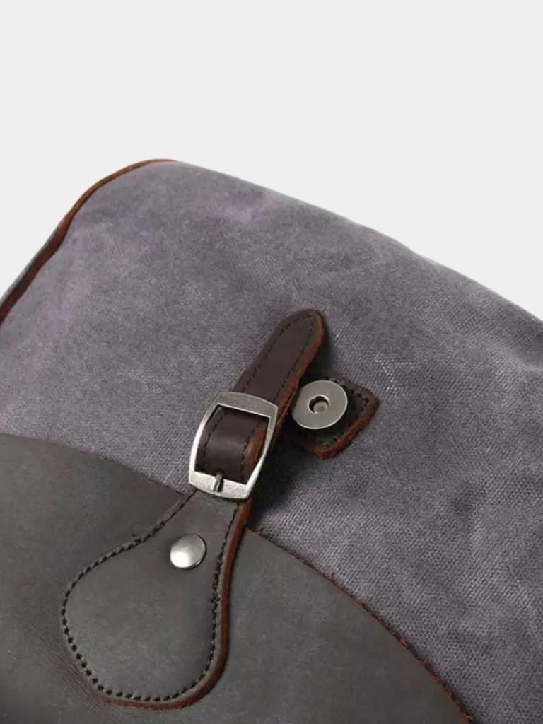 Windsor Messenger Shoulder Bag - Verocci Essentials